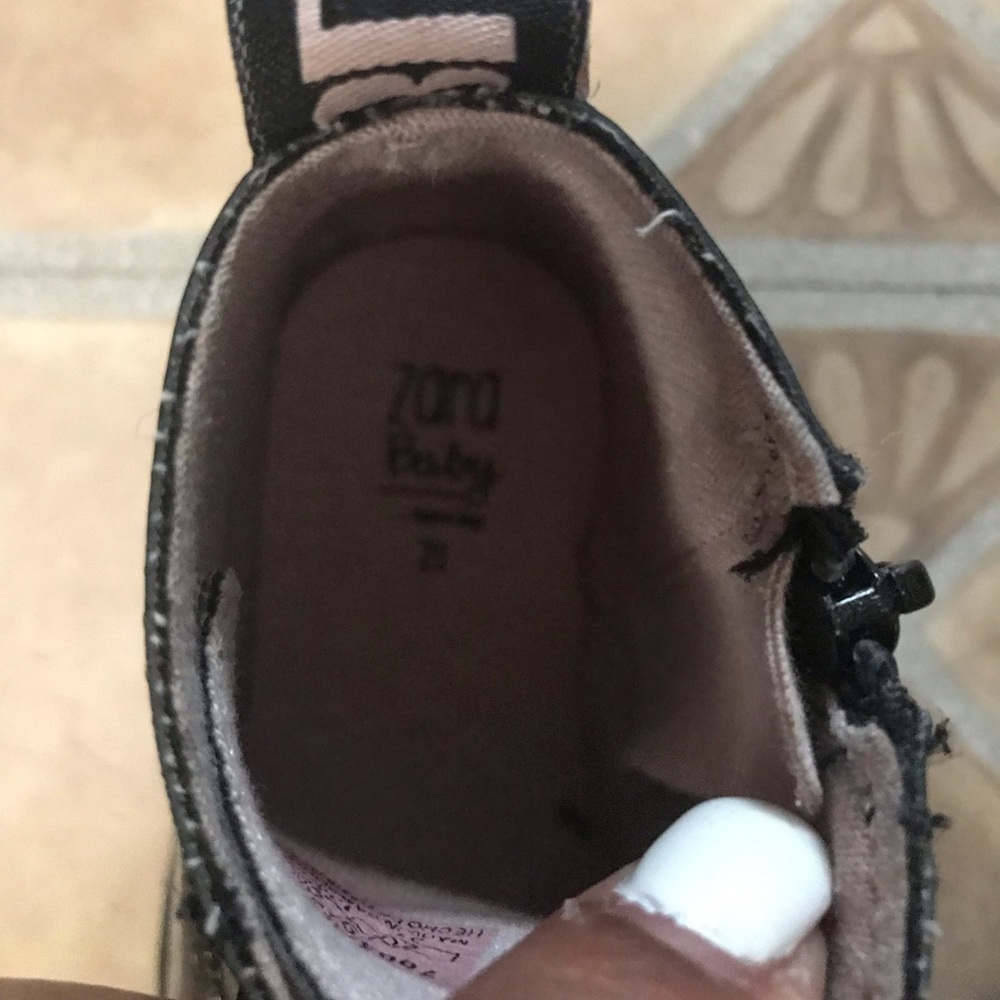 Black Zara ankle boots for toddler